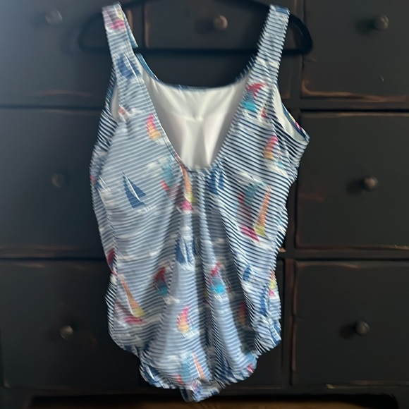 NWOT Lands End Nautical Sailboat Swimsuit - Picture 4 of 7